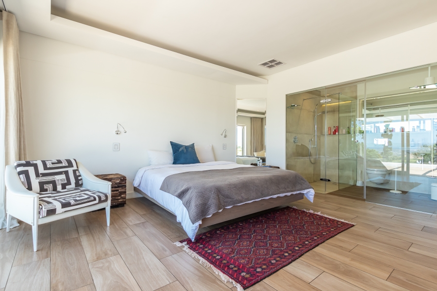 4 Bedroom Property for Sale in Bishopscourt Western Cape